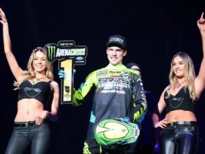 Suzuki and Ramette win 2016 Arenacross championship