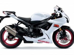 Suzuki Shows New Colours at Motorcycle Live