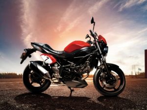 Suzuki Launch New Accessory Packs at Motorcycle Live