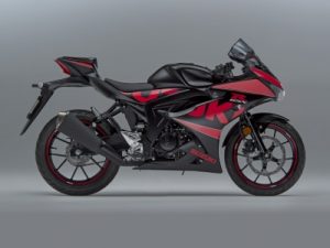 Suzuki releases accessory pack and graphics kit for GSX-R125