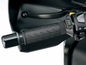 Stay warmer with Suzuki with 25% off heated grips