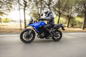 V-Strom-800-Action-_31.jpg