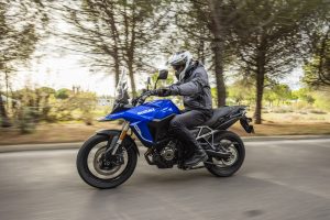 V-Strom-800-Action-_32.jpg