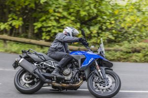 V-Strom-800-Action-_40.jpg