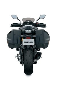 GSX-S1000GX_M4_accessories_back.jpg