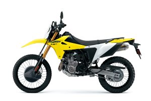 DR-Z400SRJM5_Left_with_Standard_Seat-scaled.jpg